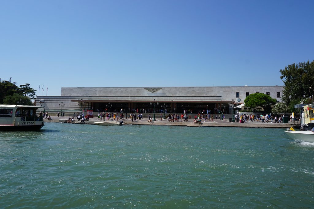 Santa Lucia Tren İstasyonu